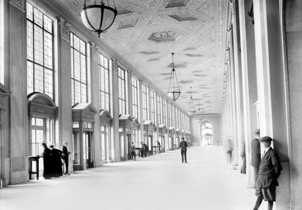 Main Corridor, General Post Office Building, New York City, New York, USA, Bain News Service, 1915  Copyright: xCircaxImagesx ghi-circa02490