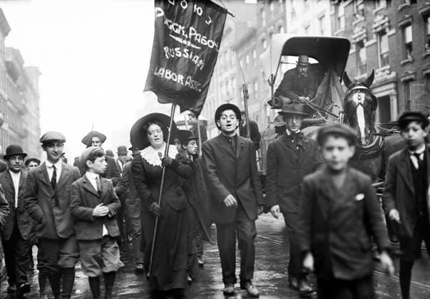 Marchers of Russian Labor Association, Labor Parade, New York City, New York, USA, Bain News Service, May 1, 1909  Copyright: xCircaxImagesx ghi-circa02938