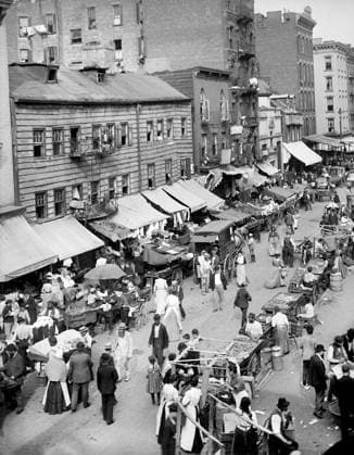 Jewish markets on busy street, Lower East Side, New York City, New York, USA, Detroit Publishing Company, 1900  Copyright: xCircaxImagesx ghi-circa03106