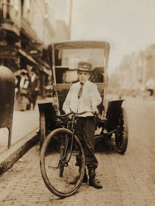 Harvey Buchanan, 14 years, postal telegraph company messenger, full-length portrait with bicycle, Wilmington, Delaware, USA, Lewis Hine for National Child Labor Committee, May 1910  Copyright: xCircaxImagesx ghi-circa04387