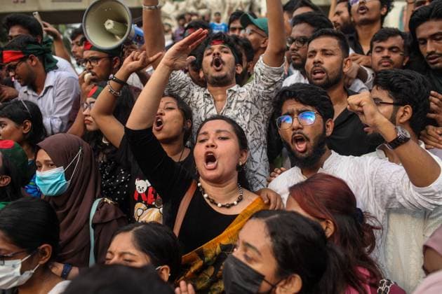 News Themen der Woche KW33 News Bilder des Tages Bangladeshi Student Protest in Dhaka University Students protest to demand accountability and trial against Bangladesh s ousted Prime Minister Sheikh Hasina at Dhaka University area in Dhaka,Bangladesh on 12 August 2024. Dhaka Dhaka Bangladesh Copyright: xAbuxSufianxJewelx