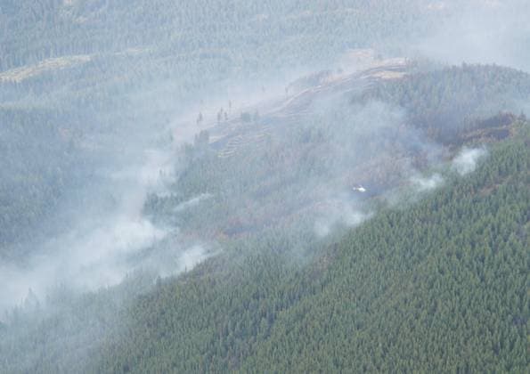 (240813) -- BRITISH COLUMBIA (CANADA), Aug. 13, 2024 -- Aerial photo provided by shows smoke rising from wildfires near Shetland Creek, British Columbia, Canada, on Aug. 12, 2024. There are 428 active wildfires across British Columbia in Canada, according to . ( Handout via Xinhua) CANADA-BRITISH COLUMBIA-WILDFIRES BCxWildfirexService 