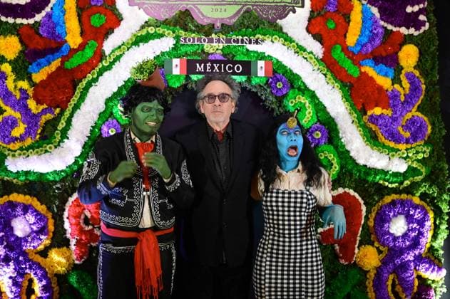 Beetlejuice Beetlejuice Mexico City Premiere Director Tim Burton Posing for photos during the Beetlejuice Beetlejuice film Photocall at Mexico City Four Season Hotel. August 13, 2024 in Mexico City, Mexico. Mexico City CDMX Mexico Copyright: xCarlosxTischlerx