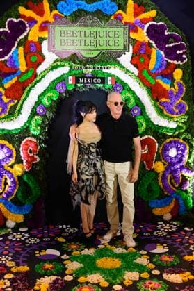 Beetlejuice Beetlejuice Mexico City Premiere Jenna Ortega and Michael Keaton Posing for photos during the Beetlejuice Beetlejuice film Photocall at Mexico City Four Season Hotel. August 13, 2024 in Mexico City, Mexico. Mexico City CDMX Mexico Copyright: xCarlosxTischlerx