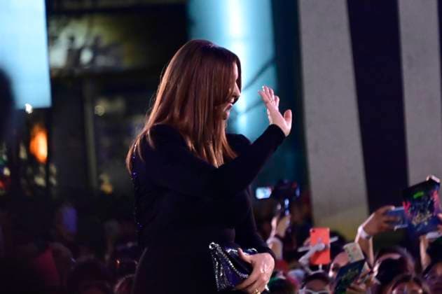 August 14, 2024, Mexico City, Ciudad de Mexico, Mexico: Italian actress Monica Bellucci attends the black carpet of Beetlejuice Beetlejuice Fan Event at Cinepolis Toreo Parque Central. on August 14, 2024 in Mexico City, Mexico. Mexico City Mexico - ZUMAe321 20240814_zea_e321_146 Copyright: xCarlosxTischler xEyepixxGroupx