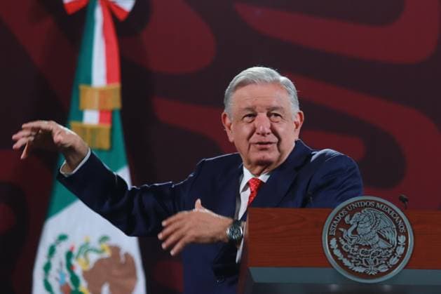 Mexiko, Präsident Andres Manuel Lopez Obrador Pressekonferenz in Mexiko-Stadt Mexican President Lopez Obrador Briefing Mexican President AndrÃ s Manuel Lopez Obrador speaking about the resources to be given to those who participated in the Paris 2024 Olympic Games, during the briefing conference in front of reporters at the National Palace. on August 15, 2024 in Mexico City, Mexico. (Photo by Carlos Santiago Eyepix Group) Copyright: xCarlosxSantiago xEyepixxGroupx CS_15082024_127606