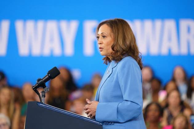 News Themen der Woche KW33 USA, Kamala Harris Wahlkampf in Raleigh, North Carolina August 16, 2024, Raleigh, North Carolina, USA: Vice President and Democratic Presidential Nominee Kamala Harris speaks on her economic plan in front of supporters in Raleigh, North Carolina. Raleigh USA - ZUMAb238 20240816_zsp_b238_006 Copyright: xJoshxBrownx