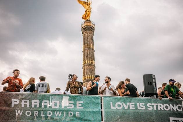 Bilder des Jahres 2024, News 08 August News Themen der Woche KW33 News Bilder des Tages Rave the planet in Berlin 2024 Rave the planet 2024 *** Rave the planet in Berlin 2024 Rave the planet 2024