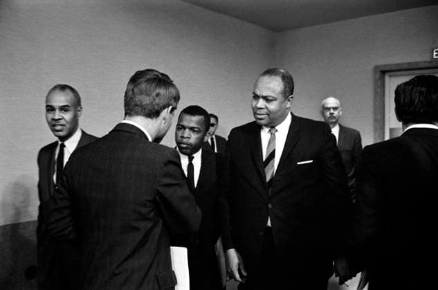 April 1, 1964, Washington, District Of Columbia, USA: Roy Wilkins, John Lewis shaking hands with Robert F. Kennedy (with his back to the camera), and Whitney Young at the American Society of Newspaper Editors convention, Statler Hilton Hotel, Washington, D.C., USA, Marion K. Trikosko, U.S. News & World Report Magazine Photograph Collection, April 1964, Washington USA  - ZUMAg145 19640401_aza_g145_001 Copyright: xJTxVintagex