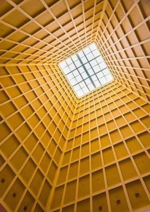 Creative Highlights World SINGAPUR 5. MÄRZ 2020: Das Innere des Millenia Walk Shopping Center in Singapur SINGAPORE - MAR 5, 2020: Interior of Millenia Walk Shopping Center in Singapore Copyright: imageBROKER monticello ibliqx09277422.jpg