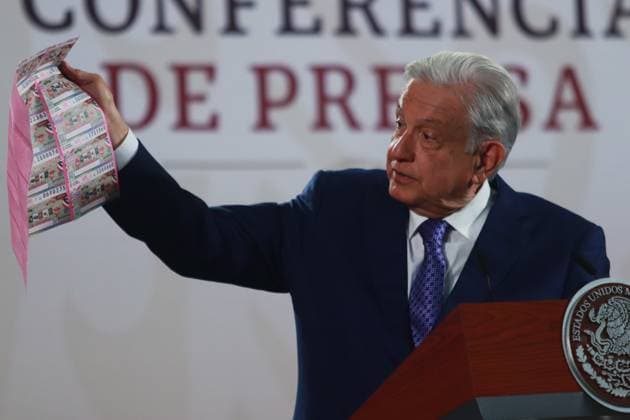 Mexican President Andres Manuel Lopez Obrador announces the last national lottery drawing of his six-year term to be held on September 15 during a briefing conference at the National Palace. Mexico City Mexico - ZUMAe321 20240821_zia_e321_004 Copyright: xCarlosxSantiagox