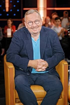 MDR - Riverboat. Entertainer Bernd Stelter anläßlich der Aufzeichnung der MDR - Talkshow Riverboat am 23.08.2024 in der Mediacity Leipzig. 20240823SFL0020 *** MDR Riverboat entertainer Bernd Stelter on the occasion of the recording of the MDR talk show Riverboat on 23 08 2024 at Mediacity Leipzig 20240823SFL0020