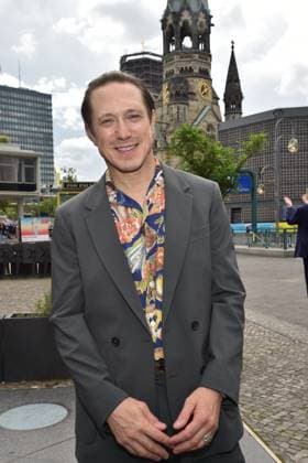 Verleihung des Ernst-Lubitsch-Preises 2024 Timo Jacobs Ankunft, zur Verleihung des Ernst-Lubitsch-Preises 2024 im Rahmen einer Matinee im Berliner ZOO PALAST statt in Berlin, am 25.08.2024
