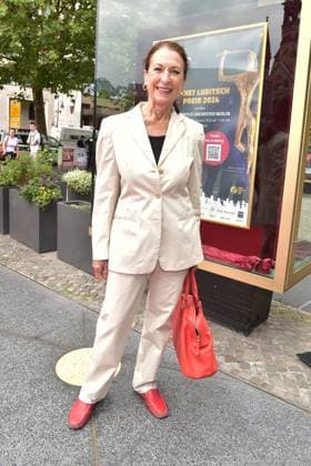Verleihung des Ernst-Lubitsch-Preises 2024 Daniela Ziegler Ankunft, zur Verleihung des Ernst-Lubitsch-Preises 2024 im Rahmen einer Matinee im Berliner ZOO PALAST statt in Berlin, am 25.08.2024