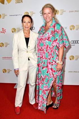 Daniela Ziegler und Iris Werlin bei der 66. Verleihung vom Ernst-Lubitsch-Preis 2024 im Zoo Palast. Berlin, 25.08.2024