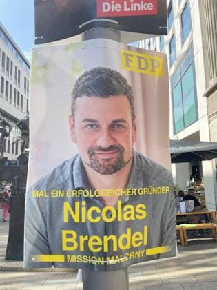 25.08.2024 xmgoodxLandtagswahl, Wahlkampf, Wahlplakate in Leipzig Sachsen Start-Up-Gründer Nicolas Brendel. FDP. Wahlkreis. 25 Leipzig *** 25 08 2024 xmgoodxLandtagswahl, Wahlkampf, Wahlplakate in Leipzig Sachsen Start Up Gründer Nicolas Brendel FDP Wahlkreis 25 Leipzig MG