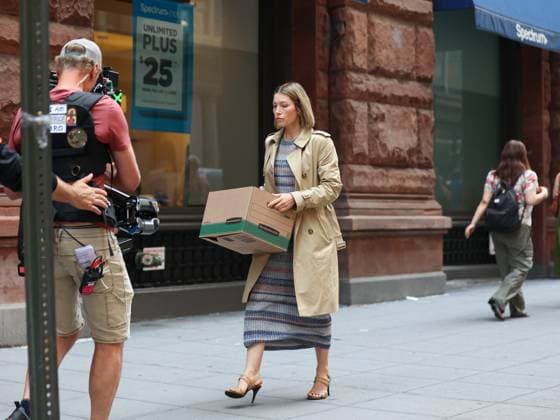 Entertainment Themen der Woche KW35 Entertainment Bilder des Tages Jessica Biel is seen on film set of The Better Sister tv series Featuring: Jessica Biel Where: New York, New York, United States When: 26 Aug 2024 Credit: BauerGriffin INSTARimages EDITORIAL USE ONLY. NOT FOR USE BY NEWSPAPERS BASED IN THE UK. Copyright: xJasonxHowardx instar54059512