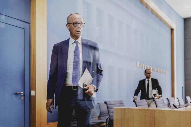 News Themen der Woche KW35 News Bilder des Tages Friedrich Merz, CDU-Parteivorsitzender, aufgenommen nach der Bundespressekonferenz zum Thema Konsequenzen aus Solingen. Berlin, 27.08.2024. Berlin Deutschland *** Friedrich Merz, CDU Party Chairman, recorded after the Federal Press Conference on the consequences of Solingen Berlin, 27 08 2024 Berlin Germany Copyright: xFlorianxGaertner photothek.dex
