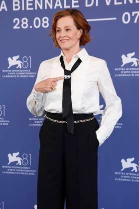 Sigourney Weaver beim Photocall anlässlich der Verleihung des Goldenen Löwen für das Lebenswerk auf der Biennale di Venezia 2024 81. Internationale Filmfestspiele von Venedig im Palazzo del Casino. Venedig, 28.08.2024