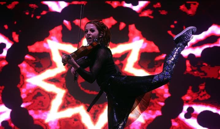 50427130. MÃ xico, D.F.- La violinista Lindsey Stirling, se presento esta noche en conocido centro de espectaculos de la Ciudad de MÃ xico. NOTIMEX FOTO JORGE ARCIGA JAA ACE CIUDAD DE MEXICO DISTRITO FEDERAL MEXICO EDITORIAL USE ONLY Copyright: xNOTIMEXx NTX01011000 JORGExARCIGAx notimexpix512088