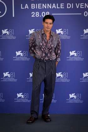 Leopardi. Il poeta dell Infinito Photocall - The 81st Venice International Film Festival Cristiano Caccamo attends a photocall for the movie Leopardi. Il poeta dell Infinito during the 81st Venice International Film Festival at on August 29, 2024 in Venice, Italy. Venice Lido Italy  Copyright: xDanielexCifalÃ x originalFilename: cifala-notitle240829_npyli.jpg