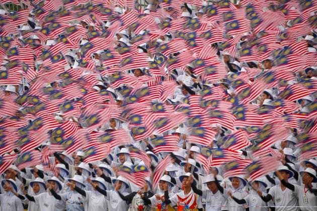 Bilder des Jahres 2024, News 08 August News Themen der Woche KW35 News Bilder des Tages August 29, 2024, Kuala Lumpur, Malaysia: Malaysian students wave national flags of Malaysia during the 67th National Day celebrations parade rehearsal. Hari Merdeka (Independence Day) is a national day of Malaysia. It commemorates the independence of the Federation of Malaya from the British colonial rule. Kuala Lumpur Malaysia - ZUMAs197 20240829_aaa_s197_107 Copyright: xWongxFokxLoyx