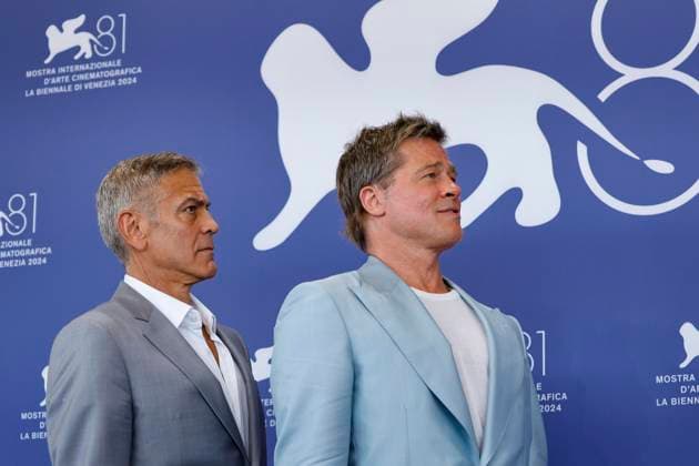 Entertainment Bilder des Tages September 1, 2024, Venice, ITALY: (L-R) US actor George Clooney, US actor Brad Pitt pose at a photocall of ˜Wolfs™ at the 81st annual Venice International Film Festival, in Venice, Italy, 1 September 2024. The movie is presented out of competition at the festival running from 28 August to 07 September 2024. ANSA FABIO FRUSTACI Venice ITALY  - ZUMAa110 20240901_zaf_a110_077 Copyright: xFabioxFrustacix