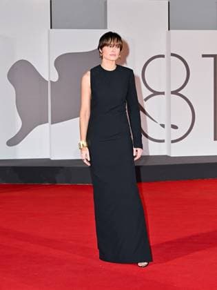 Venice, 81st Venice Film Festival 2024 - Sixth Evening. Red Carpet Filming Italy Award In the photo: Kasia Smutniak  Copyright: xManuelexMangiarottix xipa-agencyx xPoolxPhotoxEventsx04x IPA_Agency_IPA49265953