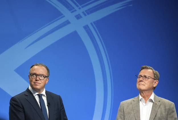 News Themen der Woche KW35 News Bilder des Tages 2024 LANDTAGSWAHL THÜRINGEN - THÜRINGER LANDTAG ** NUR FÜR REDAKTIONELLE ZWECKE ** EDITORIAL USE ONLY **<p>01 09 2024-Erfurt: 2024 Landtagswahl Thüringen - Stimmabgabe im Foto: Ministerpräsident Bodo Ramelow (Die Linke), rechts, und Mario Voigt (CDU), links, beim ZDF im Thüringer Landtag. ( Deutschland Thueringen Erfurt Copyright: SaschaxFromm *** 2024 STATE ELECTION THURINGIA THURINGIAN STATE ELECTION FOR EDITORIAL PURPOSES ONLY p 01 09 2024 Erfurt 2024 State Election Thuringia Voting in the photo Prime Minister Bodo Ramelow Die Linke , right, and Mario Voigt CDU , left, at ZDF in the Thuringian State Parliament Germany Thuringia Erfurt Copyright SaschaxFromm Copyright: SaschaxFromm doc7wzw1g1h6sh1ald90jn3 ,EDITORIAL USE ONLY