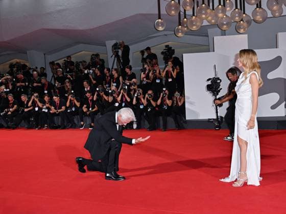 Venice, 81st Venice Film Festival 2024 - Sixth Evening. Red Carpet Filming Italy Award In the photo: Richard Gere and Alejandra Silva  Copyright: xManuelexMangiarottix xipa-agencyx xPoolxPhotoxEventsx04x IPA_Agency_IPA49266365