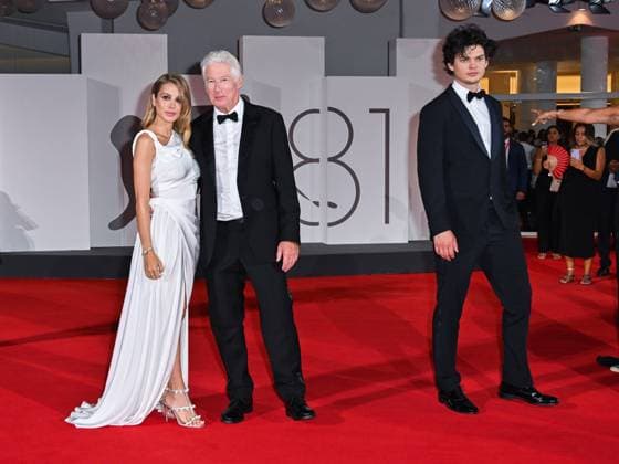 Venice: Venice, 81st Venice Film Festival 2024 - Sixth Evening. Red Carpet Filming Italy Award In the photo: Richard Gere and Alejandra Silva Venice  - ZUMAp169 20240901_zea_p169_1357 Copyright: xManuelexMangiarottix