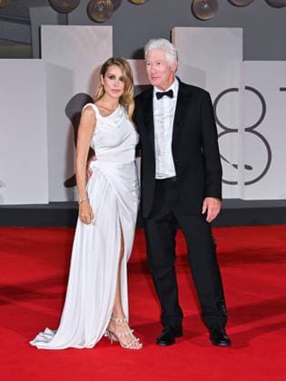 Venice: Venice, 81st Venice Film Festival 2024 - Sixth Evening. Red Carpet Filming Italy Award In the photo: Richard Gere and Alejandra Silva Venice  - ZUMAp169 20240901_zea_p169_1365 Copyright: xManuelexMangiarottix