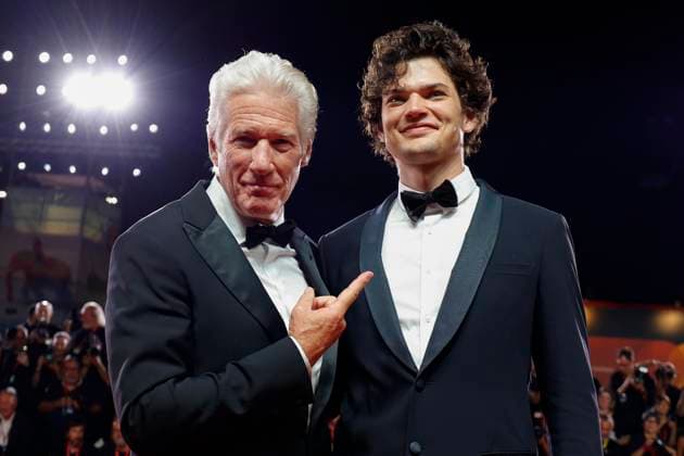 Entertainment Themen der Woche KW35 Entertainment Bilder des Tages September 1, 2024, Venice, ITALY: US actor Richard Gere and his son Homer James Jigme Gere attends the red carpet of the Filming Italy Venice Awards at the 81st annual Venice International Film Festival, in Venice, Italy, 01 September 2024. The movie is presented in the official competition Venezia 81 at the festival running from 28 August to 07 September 2024. ANSA FABIO FRUSTACI Venice ITALY  - ZUMAa110 20240901_zaf_a110_147 Copyright: xFabioxFrustacix