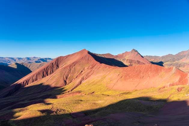 Creative Highlights World Valle Rojo (Red Valley) at sunrise, near Rainbow Mountain, Pitumarca District, Cusco (Cuzco) Region, Peru, South America Copyright: JanxMiracky 1359-1381 RECORD DATE NOT STATED