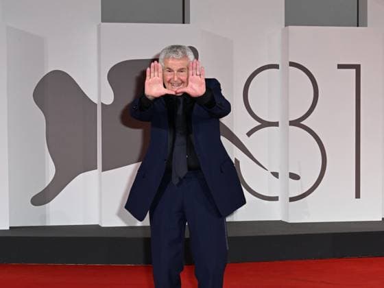 Entertainment Bilder des Tages Venice, 81st Venice International Film Festival - day 5 - Red Carpet Finalement In the photo: Claude Lelouch  Copyright: xManuelexMangiarottix xipa-agencyx xPoolxPhotoxEventsx04x IPA_Agency_IPA49299184