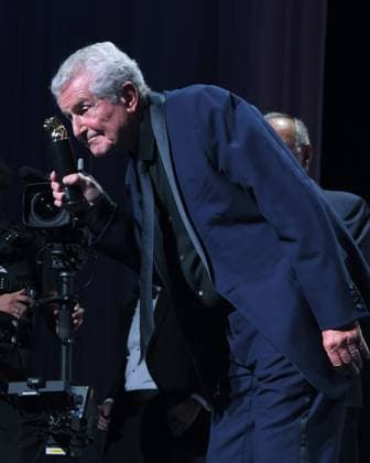 Venice: Venice, 81st Venice International Film Festival, Cartier Glory To The Filmmaker Award Ceremony. Pictured: Claude Lelouch Venice  - ZUMAp169 20240902_zea_p169_2030 Copyright: xAlbertoxTerenghi PoolxxEvenx
