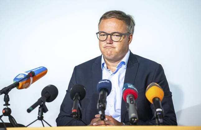 News Bilder des Tages POLITIK - LANDESPRESSEKONFERENZ IM THÜRINGER LANDTAG - ** NUR FÜR REDAKTIONELLE ZWECKE ** EDITORIAL USE ONLY **<p>04 09 2024-Erfurt: Landespressekonferenz Im Thüringer Landtag Im Foto: Mario Voigt (CDU) ( Deutschland Thueringen Erfurt Copyright: SaschaxFromm *** POLITICS STATE PRESS CONFERENCE IN THE THURINGIAN STATE PARLIAMENT FOR EDITORIAL PURPOSES ONLY p 04 09 2024 Erfurt State Press Conference In the Thuringian State Parliament In the photo Mario Voigt CDU Germany Thuringia Erfurt Copyright SaschaxFromm Copyright: SaschaxFromm doc7x1b7z4rf4ovui8j9gr ,EDITORIAL USE ONLY