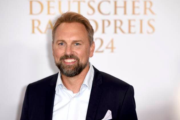 Steven Gätjen bei der Verleihung des 15. Deutschen Radiopreises 2024 im Musical Theater Neue Flora. Hamburg, 05.09.2024
