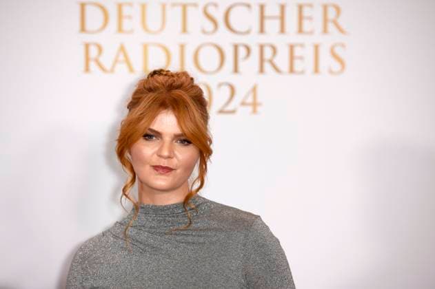 Sophie Passmann bei der Verleihung des 15. Deutschen Radiopreises 2024 im Musical Theater Neue Flora. Hamburg, 05.09.2024
