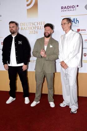 Calum Scott und Lost Frequencies bei der Verleihung des 15. Deutschen Radiopreises 2024 im Musical Theater Neue Flora. Hamburg, 05.09.2024