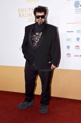 Oliver Polak bei der Verleihung des 15. Deutschen Radiopreises 2024 im Musical Theater Neue Flora. Hamburg, 05.09.2024