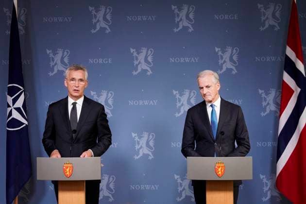 News Themen der Woche KW36 The Prime Minister meets the Secretary General of NATO Oslo 20240906. NATO s outgoing Secretary General Jens Stoltenberg (left) and Norway? s Prime Minister Jonas Gahr Store (Ap) meet the press in the Prime Minister s residence in Oslo, Norway on Friday. Photo: Thomas Fure NTB Oslo Norway 1049598309st EDITORIAL USE ONLY Ref:_BNC_POL1049598309st.jpg *** The Prime Minister meets the Secretary General of NATO Oslo 20240906 NATO s outgoing Secretary General Jens Stoltenberg left and Norway? s Prime Minister Jonas Gahr Store Ap meet the press in the Prime Minister s residence in Oslo, Norway on Friday Photo Thomas Fure NTB Oslo Norway 1049598309st EDITORIAL USE ONLY Ref BNC POL1049598309st jpg  Copyright: xThomasxFurex xNTBx