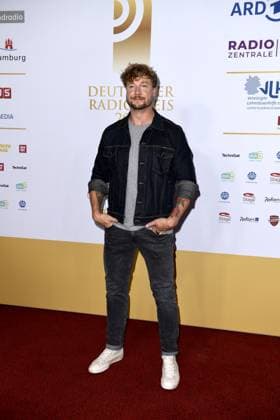 Samu Haber bei der Verleihung des Deutschen Radiopreises am 05.09.2024 im Stage Theater Neue Flora in Hamburg