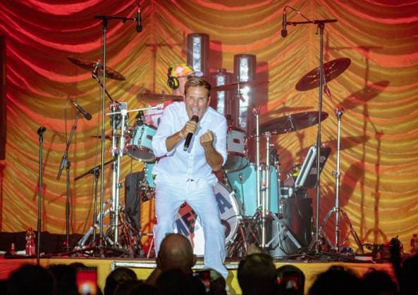 Bilder des Jahres 2024, Entertainment 09 September Entertainment Themen der Woche KW36 Entertainment Bilder des Tages Entertainment Musik, Dieter Bohlen - Open Air 2024 26.07.2024, xdanx, Entertainment Musik,Nino de Angelo - Open Air 2024 v.l. Dieter Bohlen live bei Open Air Tour 2024 im Schlosshof Oranienburg. Oranienburg Schlosshof Brandenburg Deutschland (DE) *** Entertainment Music, Dieter Bohlen Open Air 2024 26 07 2024, xdanx, Entertainment Music,Nino de Angelo Open Air 2024 v l Nino de Angelo live at Open Air Tour 2024 at Schlosshof Oranienburg Oranienburg Schlosshof Brandenburg Germany EN Copyright: xDanielxLakomskix