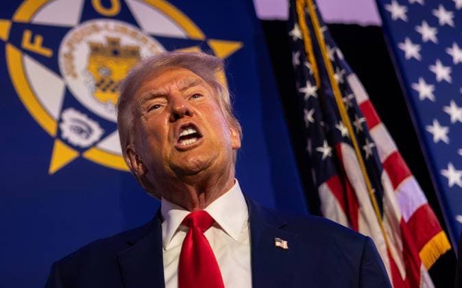 News Themen der Woche KW36 News Bilder des Tages Trump Accepts Key Endorsement From Police Union - Charlotte NO FILM, NO VIDEO, NO TV, NO DOCUMENTARY - Former President Donald Trump gives remarks to the Fraternal Order of Police in Charlotte, NC, USA on Friday, September 6, 2024. Trump accepted a key endorsement from one of the nation s most influential law enforcement lobbies on Friday by offering a sweeping indictment of the U.S. legal system that has convicted him of almost three dozen felony counts and indicted him in three other pending cases. Photo by Khadejeh Nikouyeh The Charlotte Observer TNS ABACAPRESS.COM Charlotte NC United States  Copyright: xCharlottexObserver TNS ABACAx