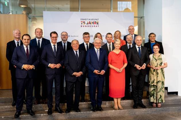 Bilder des Jahres 2024, News 09 September News Themen der Woche KW36 News Bilder des Tages Festakt 75 Jahre Bundesrat in Bonn Festakt 75 Jahre Bundesrat in Plenarsaal des Bundesrates im ehemaligen Regierungsviertel in Bonn 07.09.2024 *** Ceremony 75 years of the Bundesrat in Bonn Ceremony 75 years of the Bundesrat in the plenary chamber of the Bundesrat in the former government district in Bonn 07 09 2024 Copyright: xBonn.digitalx xMarcxJohnx