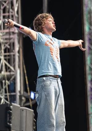 Der Sänger Zartmann bei seinem Auftritt beim Musikfestival Superbloom in München am 08.09.2024. München Olympiapark Bayern Deutschland