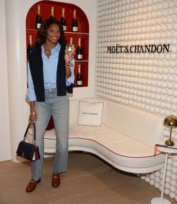 The Moet & Chandon Clubhouse suite at the US Open Featuring: Gabby Thomas Where: Queens, New York, United States When: 07 Sep 2024 Credit: Joey Andrew startraksphoto.com EDITORIAL USE ONLY. NOT FOR USE BY NEWSPAPERS BASED IN THE UK. Copyright: xJOEYxANDREWx instar54103811
