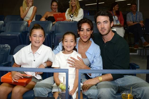 Celebrities at the Cadillac suite at the US Open Featuring: Kevin Jonas, Danielle Jonas with daughters Alena Jonas, Valentina Jonas Where: Queens, New York, United States When: 07 Sep 2024 Credit: Jesse Bauer startraksphoto.com EDITORIAL USE ONLY. NOT FOR USE BY NEWSPAPERS BASED IN THE UK. Copyright: xJESSExBAUERx instar54103830