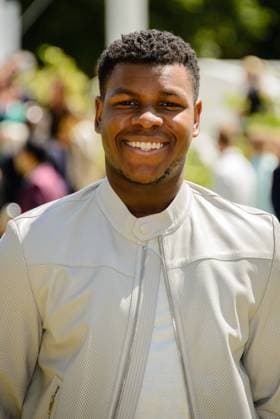 John Boyega arrives at the Burberry Menswear S S16 Show on the 15th June 2015 at Hyde Park in London. JHMH10070 Copyright: x FAMOUSx aaw81558